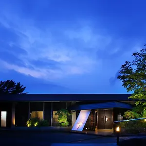 Fontane Bleau Sengokutei Hotel