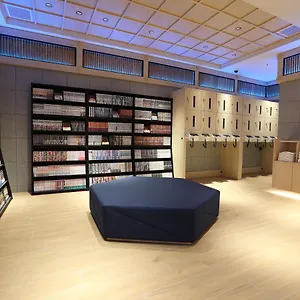 酒店 Henn Na Premier Fushimiekimae ***